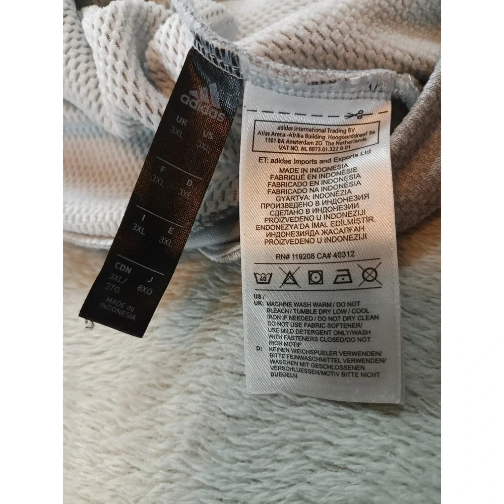 adidas sweatshirt men